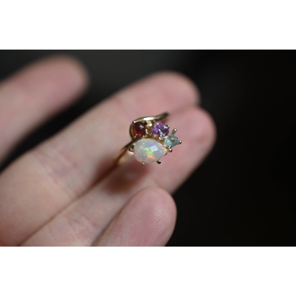 Engagement ring Aquamarine opal alexandrite garnet alternative engagemen… - Picture 6 of 6